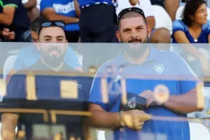 (ΦΩΤΟΣ) Οι Ανορθωσιάτες και οι ΑΠΟΕΛίστες στο "ΠΑΠ"