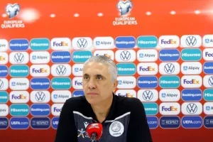 "Δεν μπορούμε άμεσα να παίξουμε καλύτερα και να είμαστε αποτελεσματικοί"
