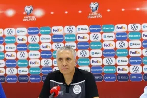 "Δεν μπορούμε άμεσα να παίξουμε καλύτερα και να είμαστε αποτελεσματικοί"