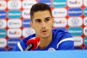 "Δεν μπορούμε άμεσα να παίξουμε καλύτερα και να είμαστε αποτελεσματικοί"