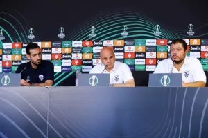 "Ήρθε η ώρα να κερδίσουμε/ Αν αγωνιστούμε όπως στο τελευταίο παιχνίδι..."