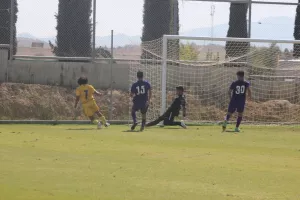Κ17 ΑΠΟΕΛ - Νέα Σαλαμίνα (114 φωτογραφίες)