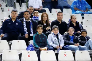 ΦΩΤΟΡΕΠΟΡΤΑΖ από τoν κόσμο στο ΓΣΠ...