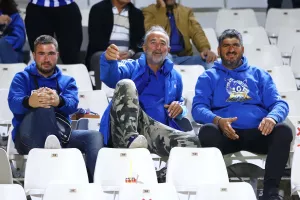 ΦΩΤΟΡΕΠΟΡΤΑΖ από τoν κόσμο στο ΓΣΠ...