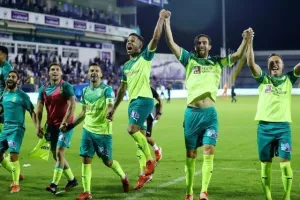 Θριαμβεύτρια με "Τρίσκο" - Ματ και… κορυφή! (Φώτος)