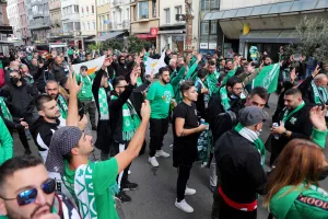 "Πράσινη" τρέλα στην Βασιλεία (φωτορεπορτάζ)