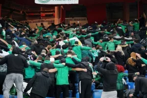 ΦΩΤΟΣ/Οι Ομονοιάτες στο  "St. Jakob-Park"