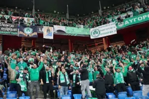 ΦΩΤΟΣ/Οι Ομονοιάτες στο  "St. Jakob-Park"
