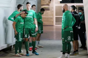 Η προθέρμανση των "μονομάχων" στο ΓΣΠ (φώτος)