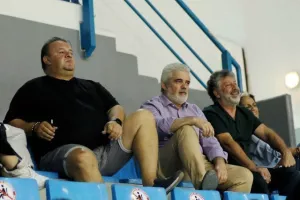 "Πράσινη" η πρώτη κούπα της χρονιάς! (φώτος)