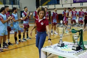 "Πράσινη" η πρώτη κούπα της χρονιάς! (φώτος)