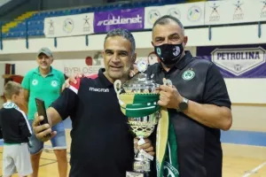 "Πράσινη" η πρώτη κούπα της χρονιάς! (φώτος)