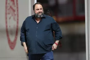 Νέο τραγούδι από τον Βαγγέλη Μαρινάκη!