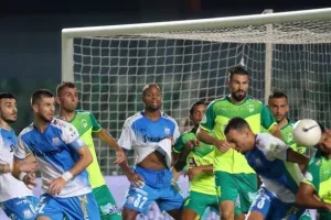 Η ασταμάτητη ΑΕΚ έβαλε τεσσάρα στον Απόλλωνα! (φώτος)
