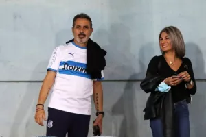 Επέστρεψε στις νίκες, "έπιασε" κορυφή και... περιμένει! (Φώτος)