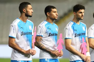 Σεντερ-φορίσια "απόδραση" από το ΓΣΠ με μπαλάρα ο Απόλλωνας! (φώτος)