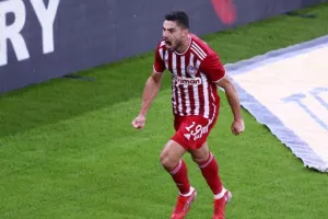 Βλέπει ΠΑΟΚ και... πυροβολάει ο Μασούρας