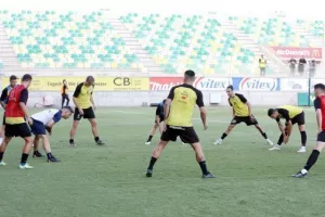 Επιβλητικά… πρώτη! (φώτος)