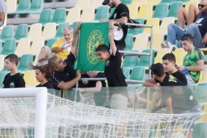 Επιβλητικά… πρώτη! (φώτος)