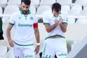 "Ξεκόλλησε" με "Τσέπο" και... ξέσπασε! (φώτος)