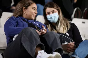 ΦΩΤΟΡΕΠΟΡΤΑΖ από τoν κόσμο στο ΓΣΠ...