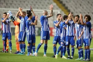 Αυτο"Χ"ειρία... Ανόρθωσης στο ΓΣΠ! (φώτος)