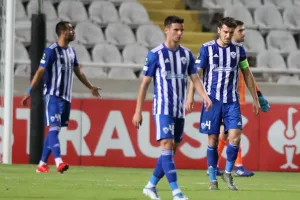 9 αγώνες - 16 γκολ...