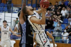 "Διπλό" στη Λευκωσία ο Απόλλωνας (φώτος)
