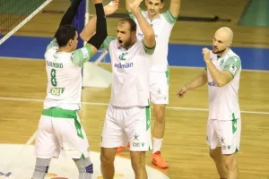 Bάφτηκε "πράσινο" το... αιώνιο! (φώτος)