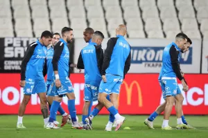 Φωτορεπορτάζ από το ζέσταμα στο ΓΣΠ