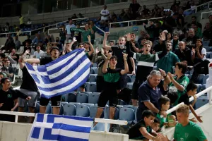Φωτορεπορτάζ: Ο κόσμος στις κερκίδες του ΓΣΠ