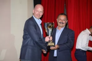 Βραβεύτηκαν οι προπονητές που ξεχώρισαν τη σεζόν 2020/21 (φώτος)
