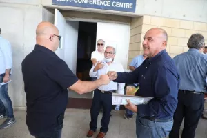 Συνάντηση στο ΠΑΠ