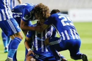 Αυτο"Χ"ειρία... Ανόρθωσης στο ΓΣΠ! (φώτος)