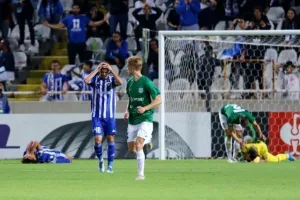 Αυτο"Χ"ειρία... Ανόρθωσης στο ΓΣΠ! (φώτος)