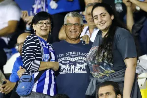 Λάουρα