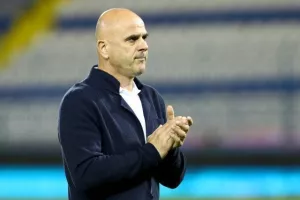 Θριαμβεύτρια με "Τρίσκο" - Ματ και… κορυφή! (Φώτος)