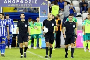 Θριαμβεύτρια με "Τρίσκο" - Ματ και… κορυφή! (Φώτος)