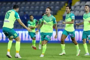 Θριαμβεύτρια με "Τρίσκο" - Ματ και… κορυφή! (Φώτος)