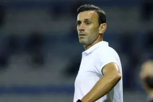 Θριαμβεύτρια με "Τρίσκο" - Ματ και… κορυφή! (Φώτος)