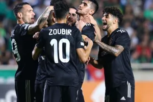 Άντεξε... ένα ημίχρονο/ Ήττα με τεσσάρα από Καραμπάχ (Φώτος)