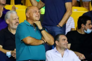 Μεγάλη ικανοποίηση Καραπατάκη και για το... δίδυμο! (φώτος)