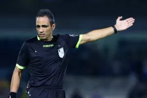 Η ασταμάτητη ΑΕΚ έβαλε τεσσάρα στον Απόλλωνα! (φώτος)