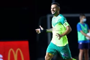 Η ασταμάτητη ΑΕΚ έβαλε τεσσάρα στον Απόλλωνα! (φώτος)