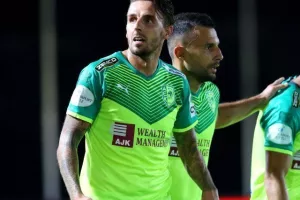 Η ασταμάτητη ΑΕΚ έβαλε τεσσάρα στον Απόλλωνα! (φώτος)