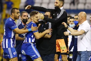 Το ΑΠΟΕΛ προηγήθηκε, η Ανόρθωση το γύρισε με Αρτυματά (φώτος)
