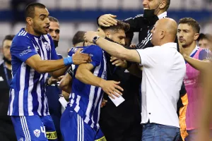 Το ΑΠΟΕΛ προηγήθηκε, η Ανόρθωση το γύρισε με Αρτυματά (φώτος)