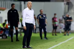 ΟΥΤΕ ΤΩΡΑ με την Μάλτα/"Ψυχρολουσία" στο 90+8' (Φώτος)