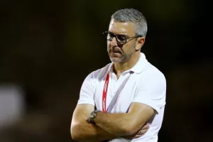 Ανατροπή από αέρος με… ρεσιτάλ Ντιούφ! (φώτος)