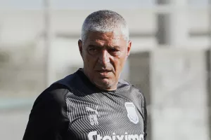 Χρόνια Πολλά/Απόλλωνας